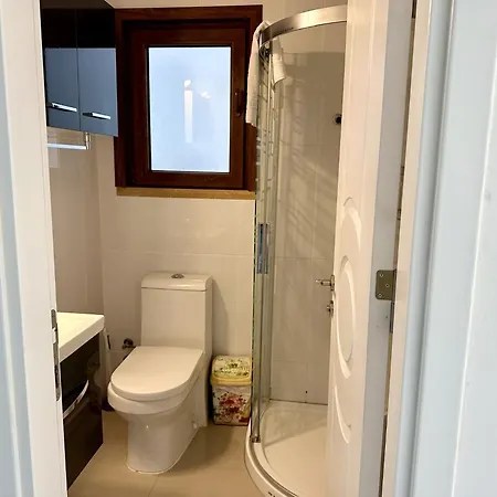 Poolside 2 Bedroom Vacation With Garden Terrace アパート